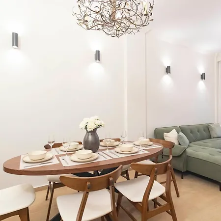 Mainavenue Living Savoir Apartment