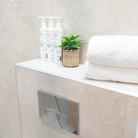 Mainavenue Living Savoir Apartment